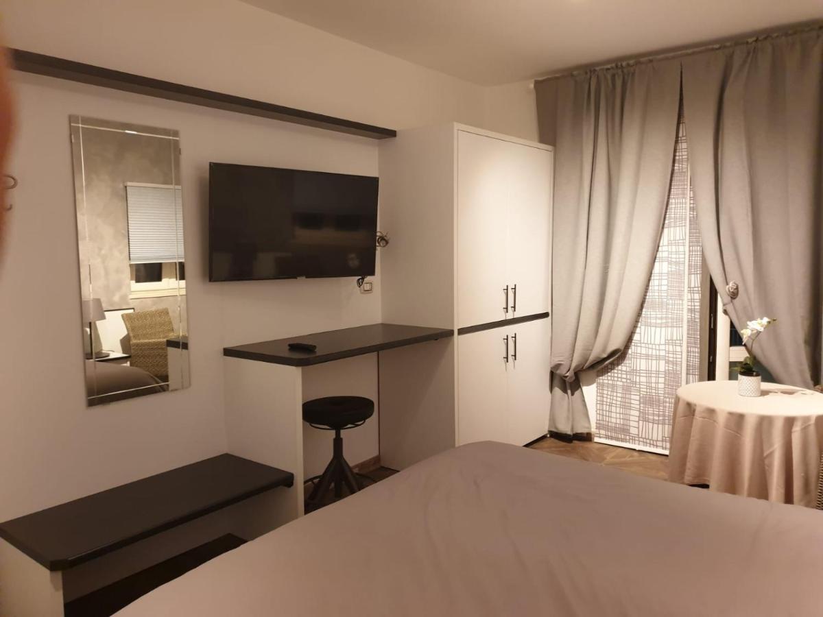 Aparthotel Residenza Carlucci Angri Exterior foto